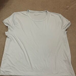 Under Armour Women's Soft Blue Short Sleeve Tee